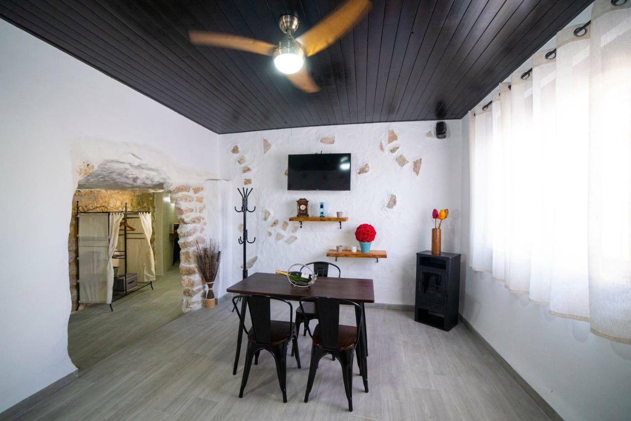 Casa Rural Las Colmenas Alcala del Jucar Exteriör bild